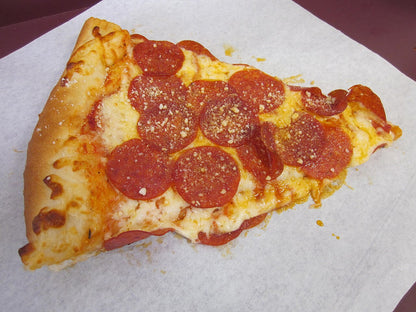 Pizza Cutter Wheel with Protective Guard